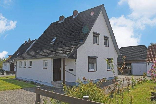 Grundstück